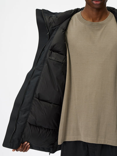 Model: Height 187cm / 6'1" | Wearing: BLACK / 3