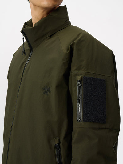 Model: Height 186cm / 6'1" | Wearing: KHAKI / 3