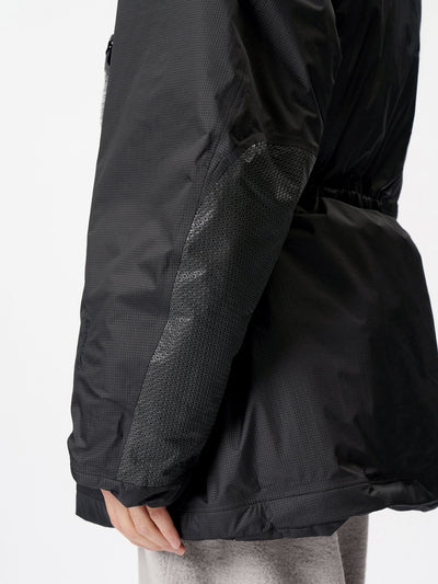 Model: Height 183cm / 6'0" | Wearing: BIOTITE / 4