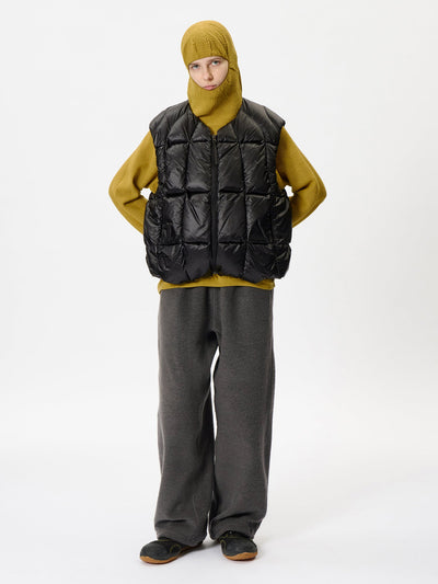Model: Height 172cm / 5'6" | Wearing: BIOTITE / 2