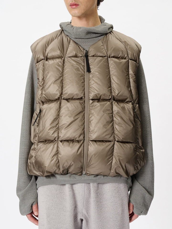 Goldwin 0 24AW Down Light Vest サイズ4 Goldwin 0 Three-Dimensional Down Light Vest – Goldwin London