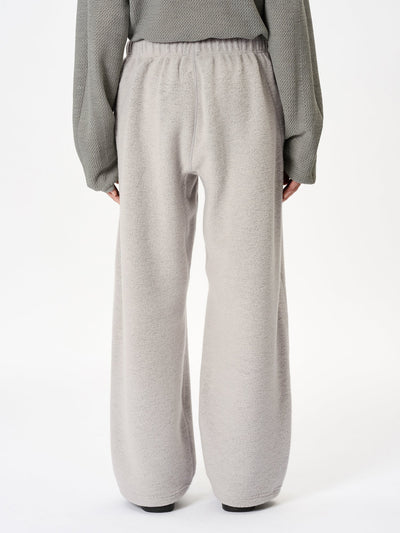 Model: Height 183cm / 6'0" | Wearing: ASH GRAY / 4