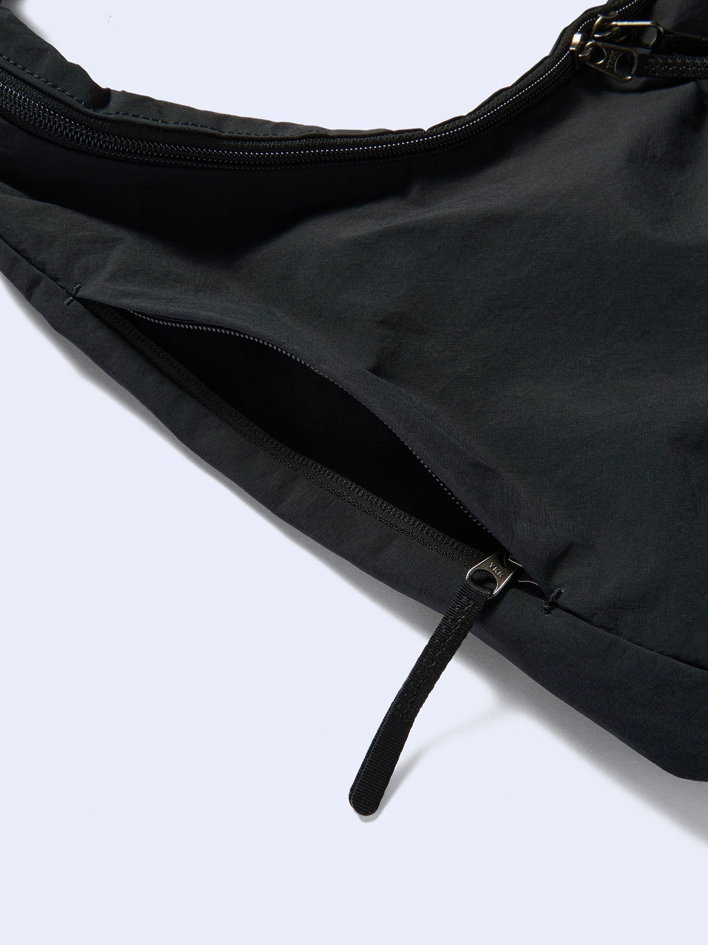 Goldwin 0 Helicoid Sling Bag