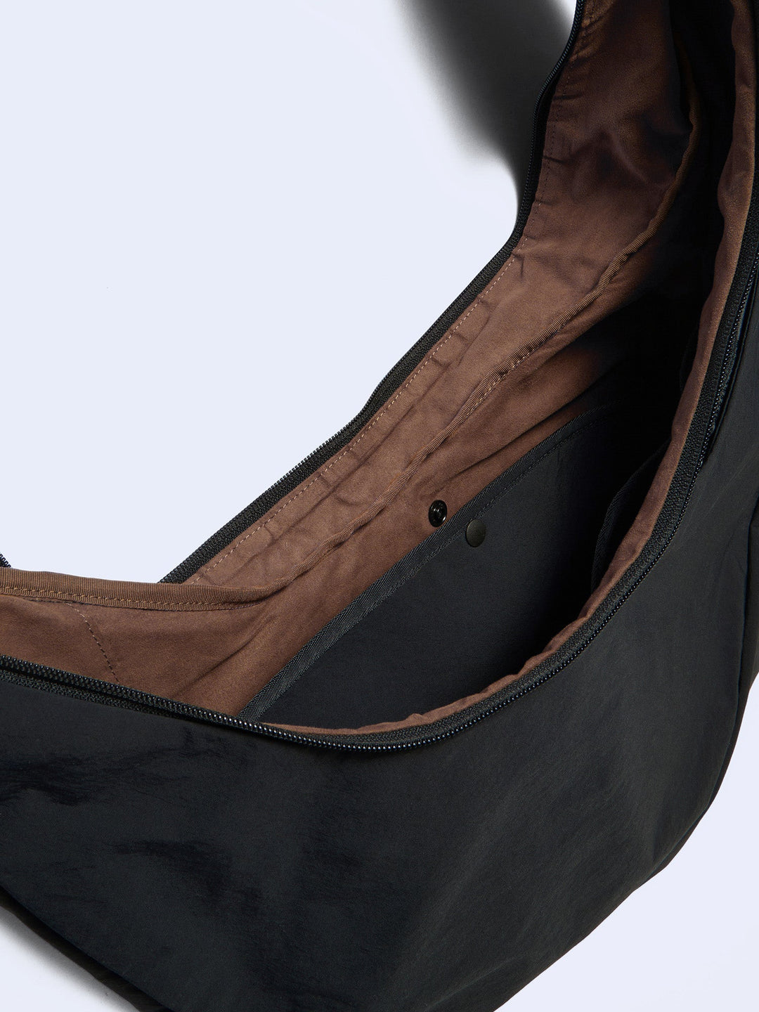 Goldwin 0 Helicoid Sling Bag – Goldwin London