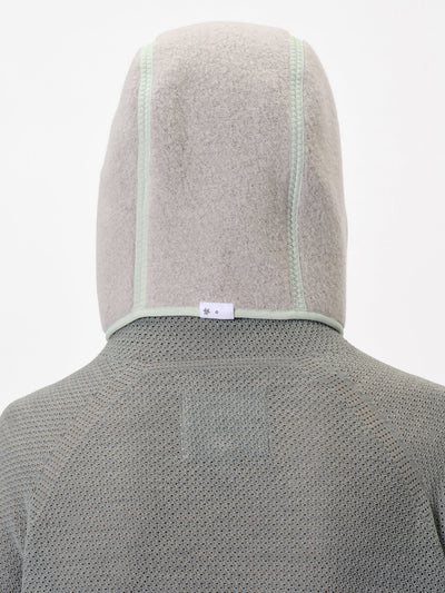 Model: Height 183cm / 6'0" | Wearing:ASH GRAY / F