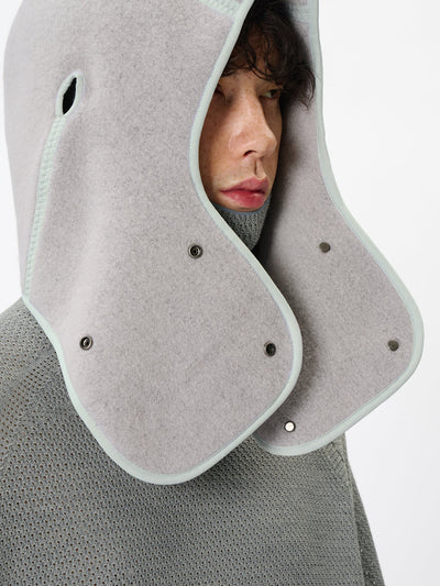 Model: Height 183cm / 6'0" | Wearing:ASH GRAY / F